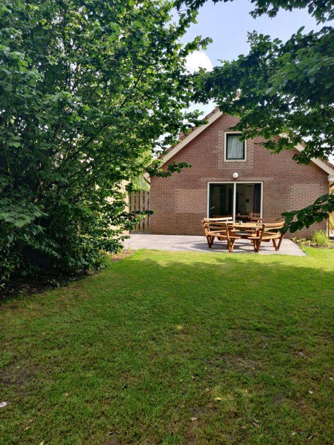 Vakantiehuis Achterhuis Ons Hoekje Houten Eksteriør bilde